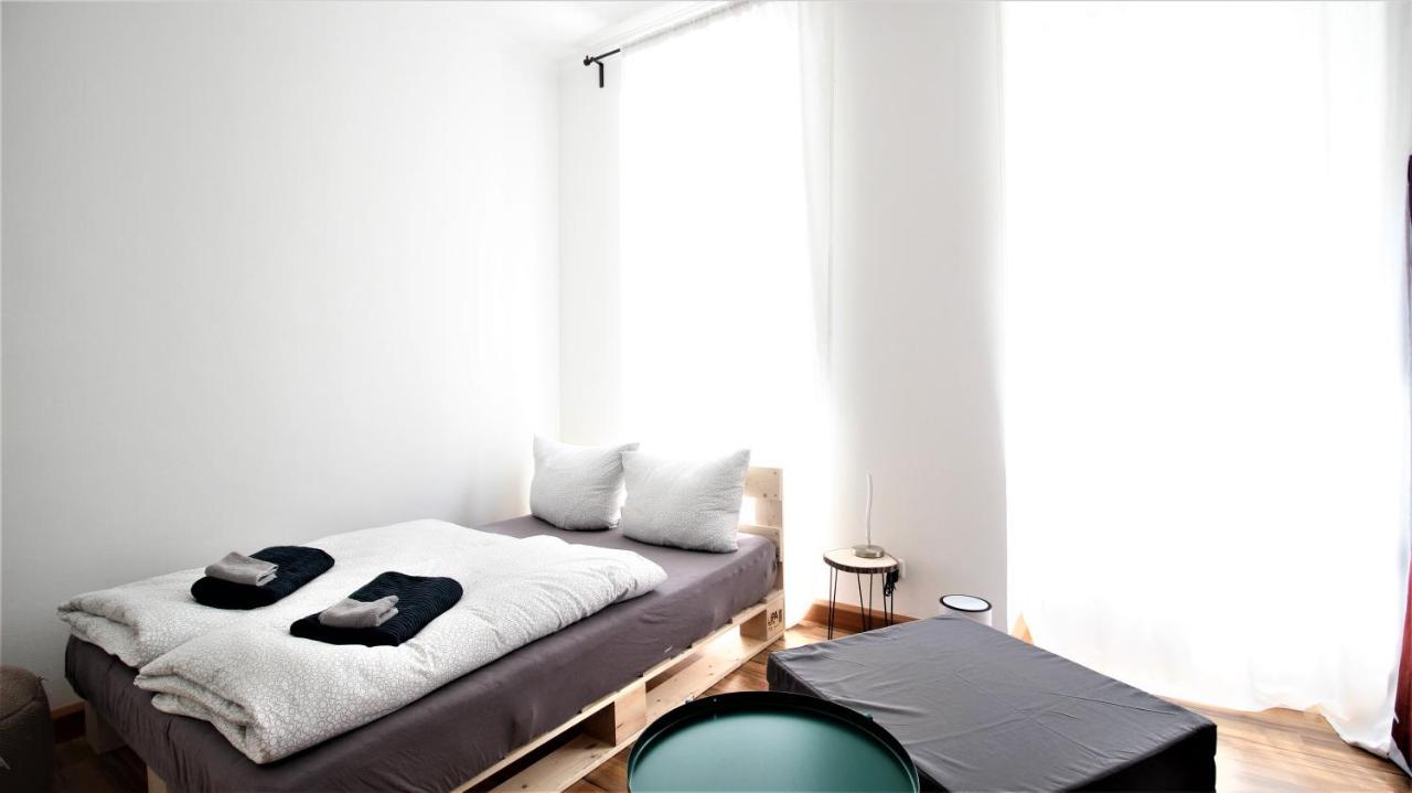 ➤Private Room - Heart Of Downtown With Terrace Würzburg Eksteriør billede